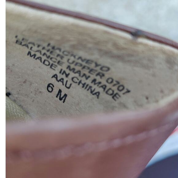 Vintage brown nine west Y2K preppy pumps - Picture 7 of 7